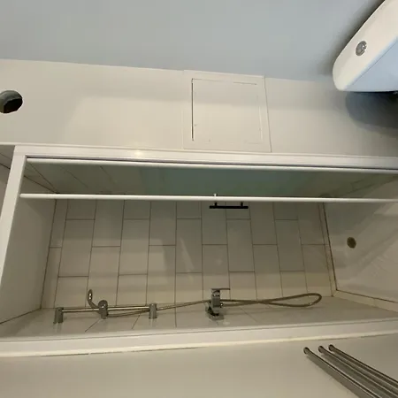 T2 Avec Terrasse A 100m Des Thermes, Wi-fi Appartement *